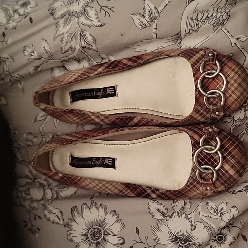 American Eagle shoes
